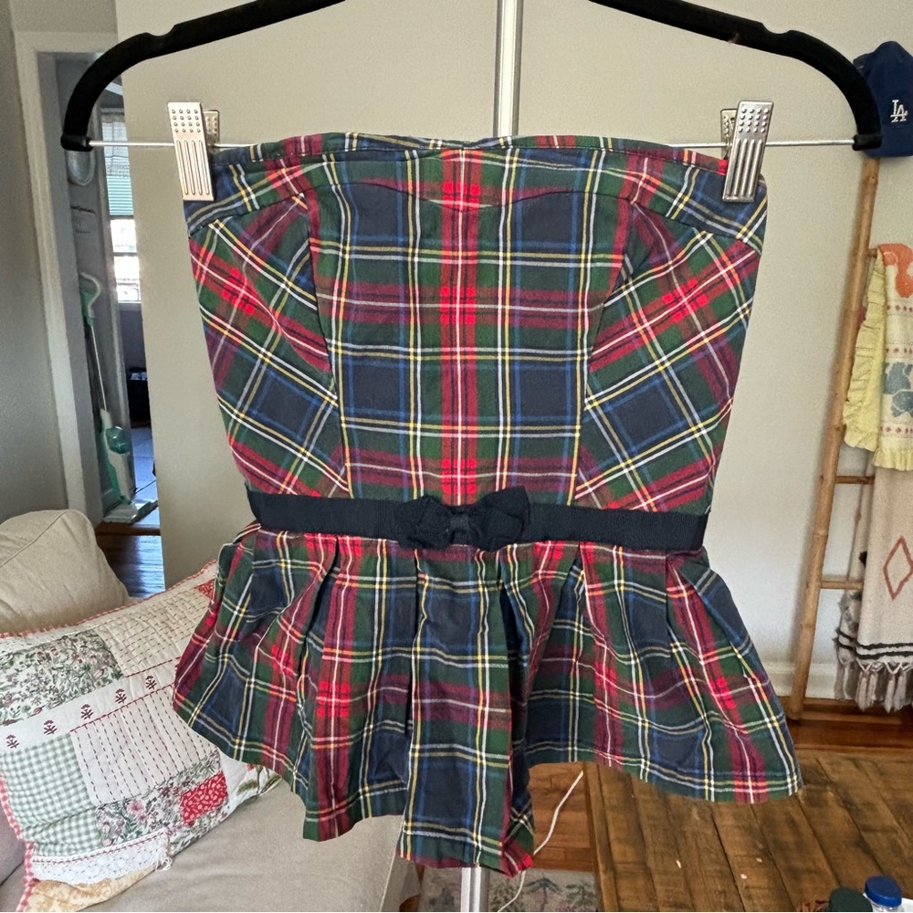 Abercrombie Vintage Holiday Flare Top